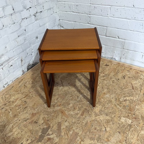 Mid century nest teak - mid,