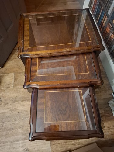 Glass topped nest 3 - glass,